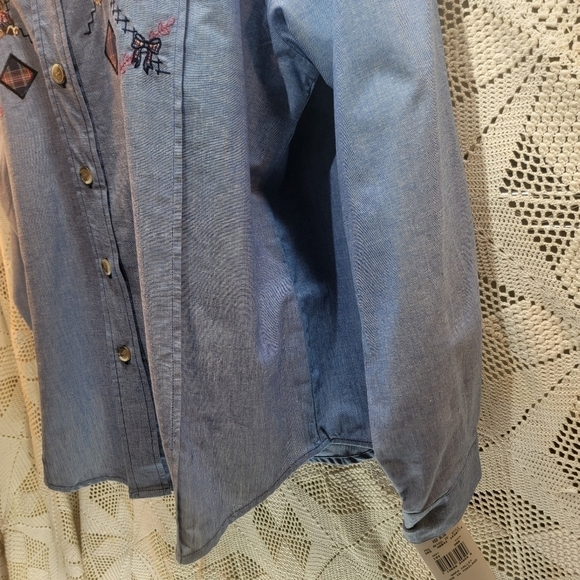 Napa Valley large button down long sleeve shirt with embroidery. NWT - Picture 5 of 16